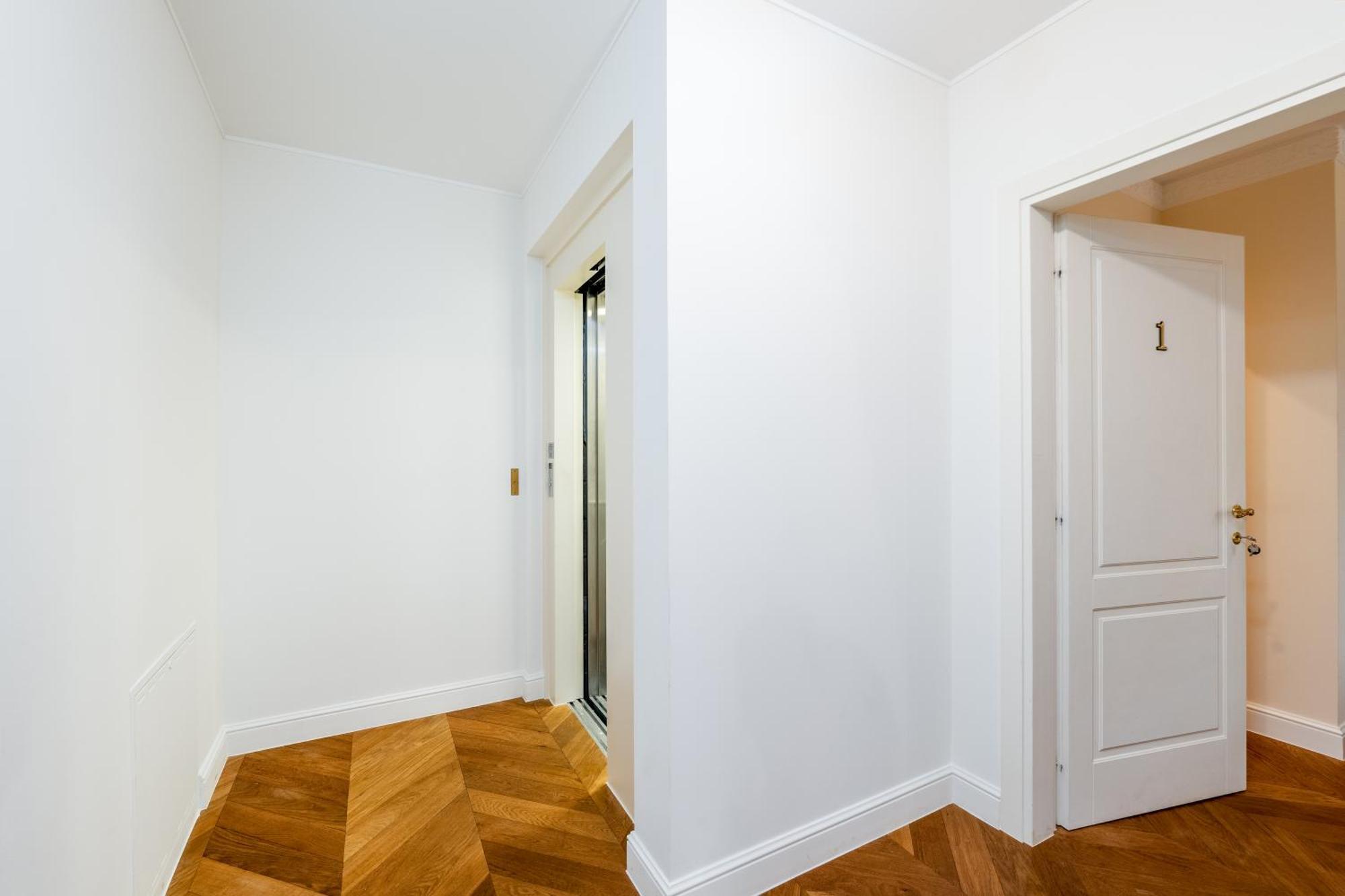 Petrusse Elite Suites Luxemburg Exteriör bild